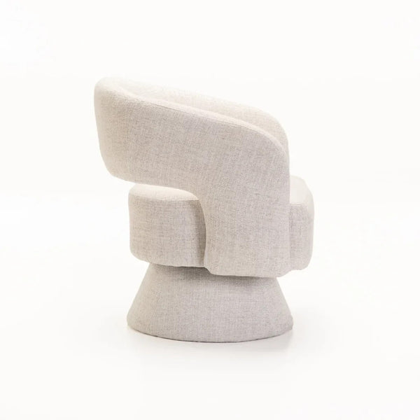 Dreamy Comfort – Zara Fabric Swivel Chair